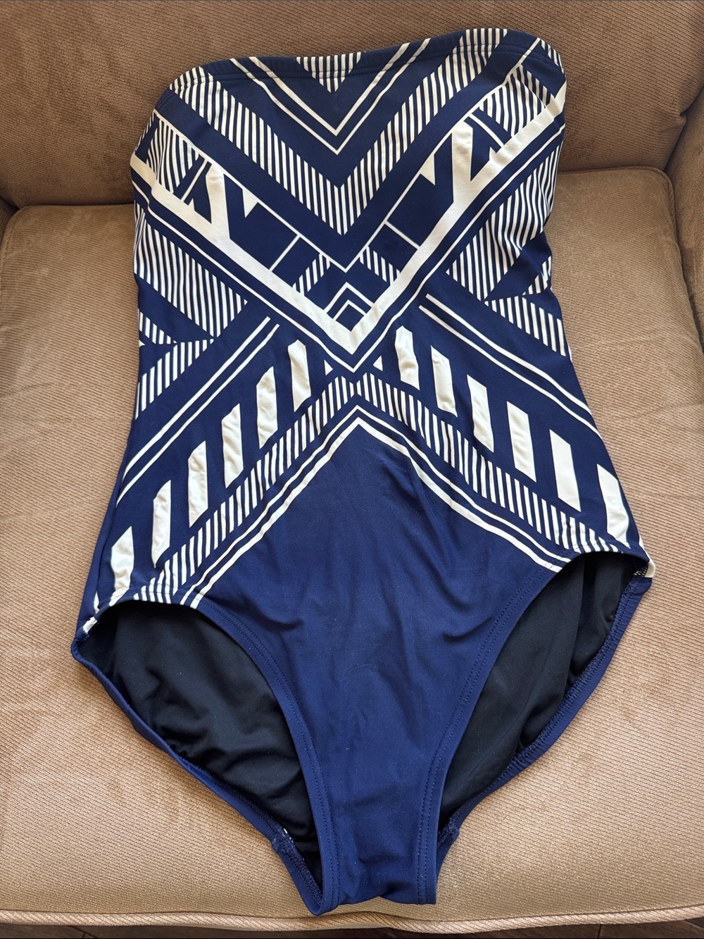 Vince Camuto Navy and White Geometric One-Piece Swimsuit